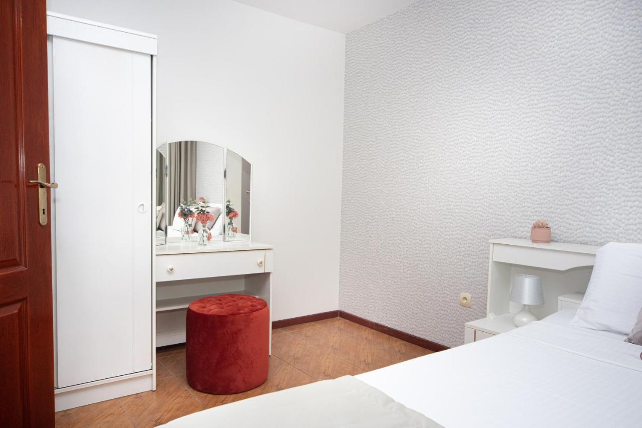 Apartments Adeona Tivat Exterior photo